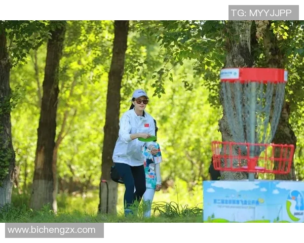 飞盘运动的魅力与挑战张强分享他的飞盘生涯与成长故事