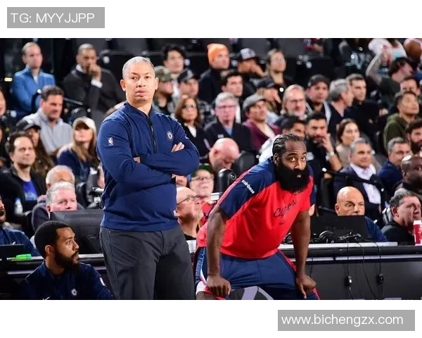 勇士与马刺2015至2016赛季精彩对决回顾与分析